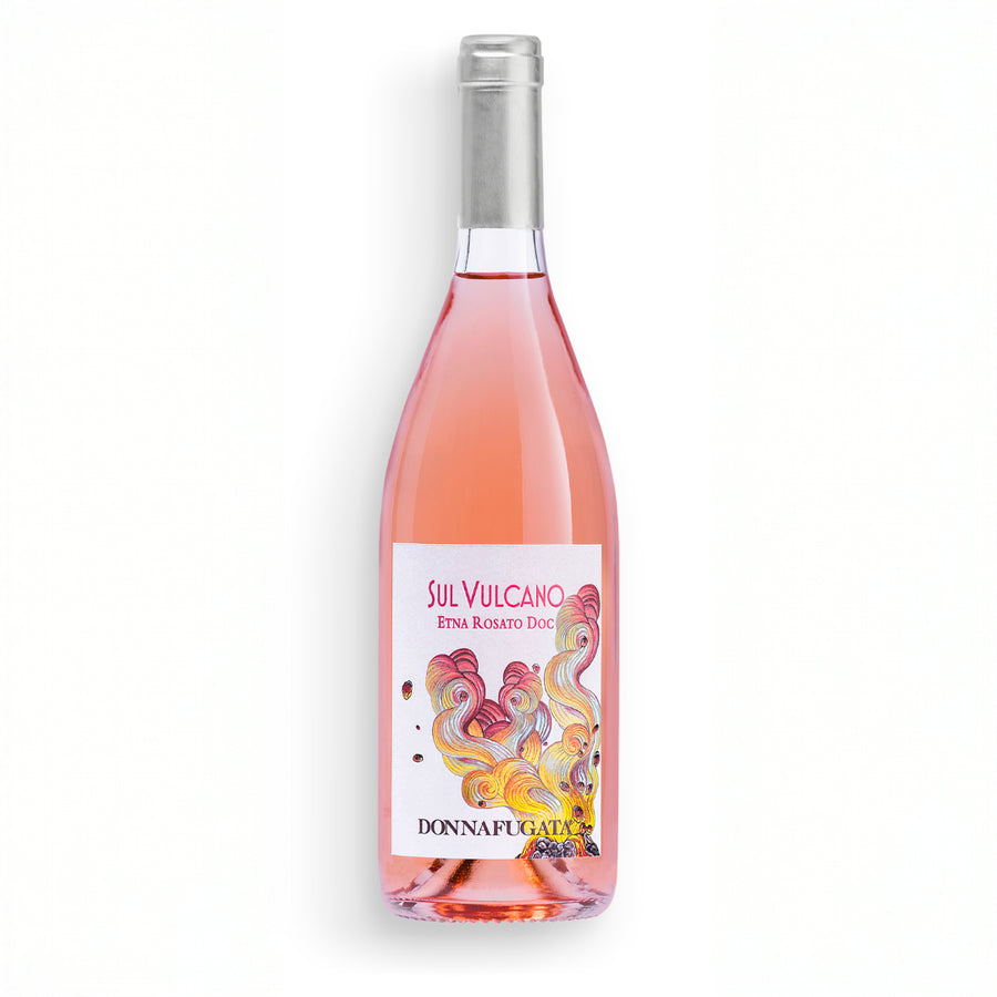 Eine Flasche Sul-Vulcano-Etna-Rosato 750 ml von Donnafugata. Hochwertiger Rosewein aus dem Osten Siziliens, an der Nordseite des Ätna.